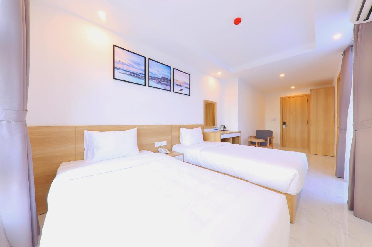 Golden Bay - An Land Hotel Cam Lam Buitenkant foto